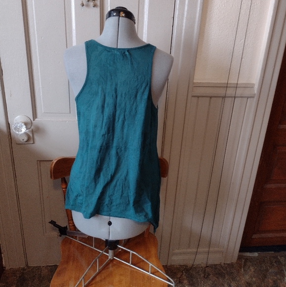 Deep green button down burnout tank top - Picture 2 of 4